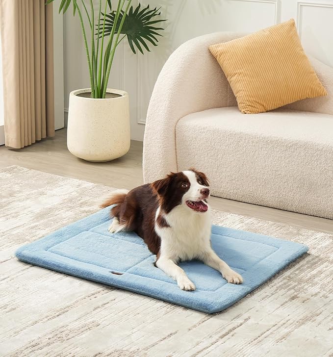 Made4Pets Dog Crate Pad Bed for Small Dogs, Washable & Reversible, Anti-Slip Kennel Mat for Cozy Sleeping, Soft Fluffy Dog Bed for Indoor & Outdoor Use, 24"x18", Blue