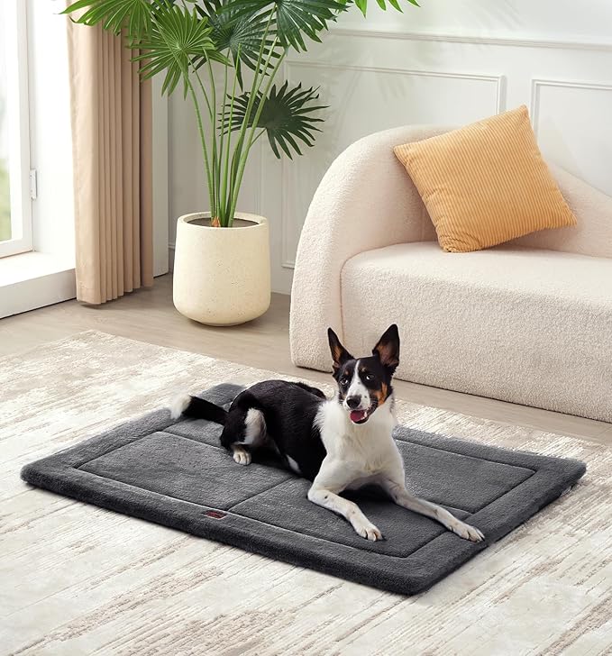 MADE 4 PETS Dog Crate Pad Bed for Medium Large Dogs, Washable & Reversible, Anti-Slip Kennel Mat for Cozy Sleeping, Soft Fluffy Dog Bed for Indoor & Outdoor Use, 35"x23", Dark Gray