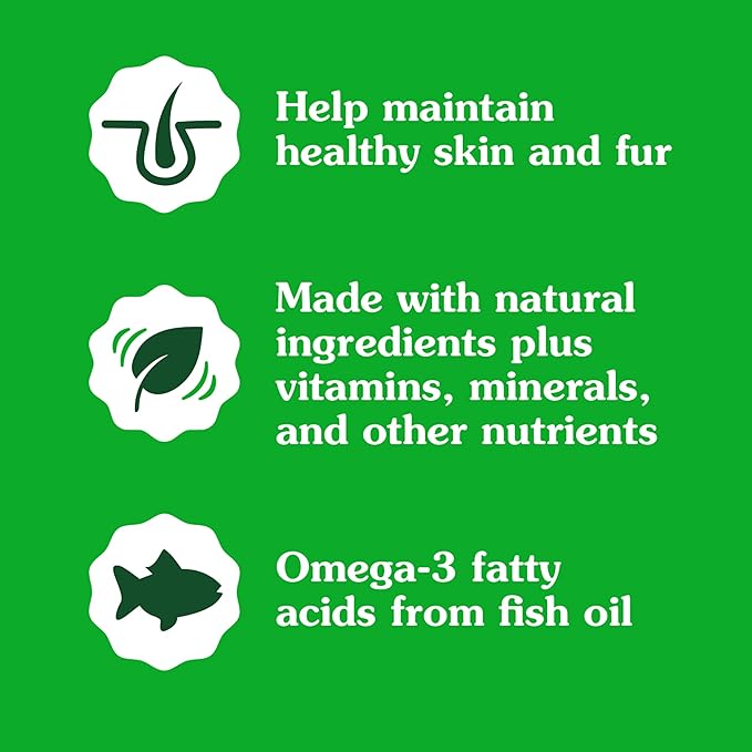 Greenies Feline Smartbites Skin & Fur Crunchy and Soft Cat Treats, Chicken Flavor, 4.6 oz. Pack