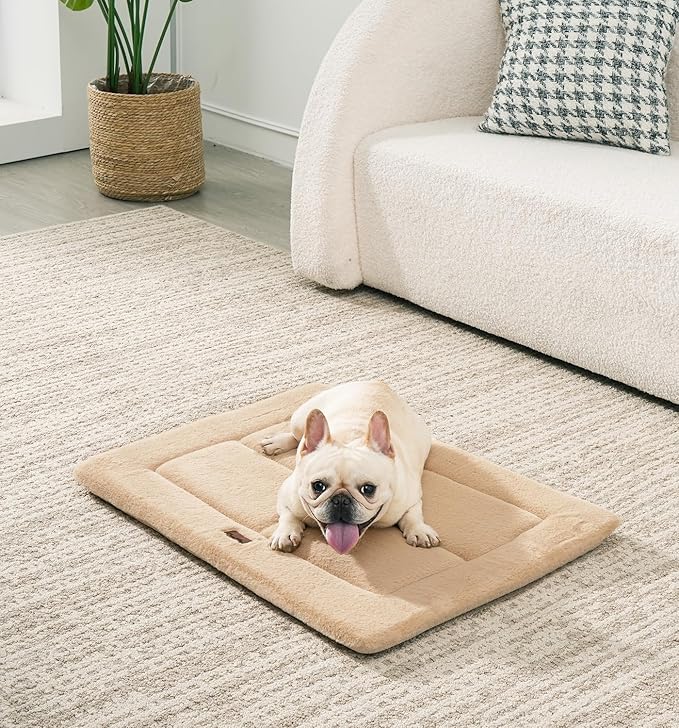 Made4Pets Dog Crate Pad Bed for Medium Dogs, Washable & Reversible, Anti-Slip Kennel Mat for Cozy Sleeping, Soft Fluffy Dog Bed for Indoor & Outdoor Use, 29"x21", Khaki