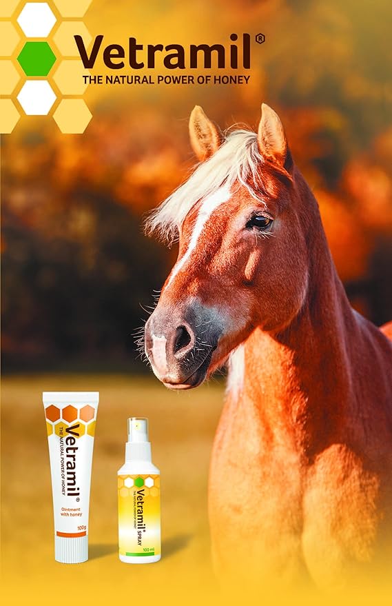 Vetramil® Auris – Natural Ear Care for Dogs & Cats – Soothes Irritation and Supports Healthy Ears – Medical-Grade Honey with Essential Oils – Non-Sticky – 1.69 oz (50 ml)